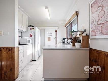404, Glenroy - Thumbnail 4