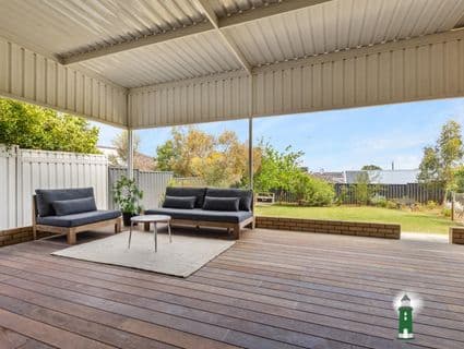 27 Grandpre Crescent, Hamilton Hill - Thumbnail 7