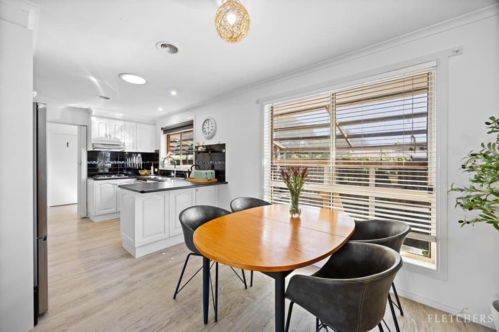 34 Mcnulty Drive, Wendouree - Thumbnail 6