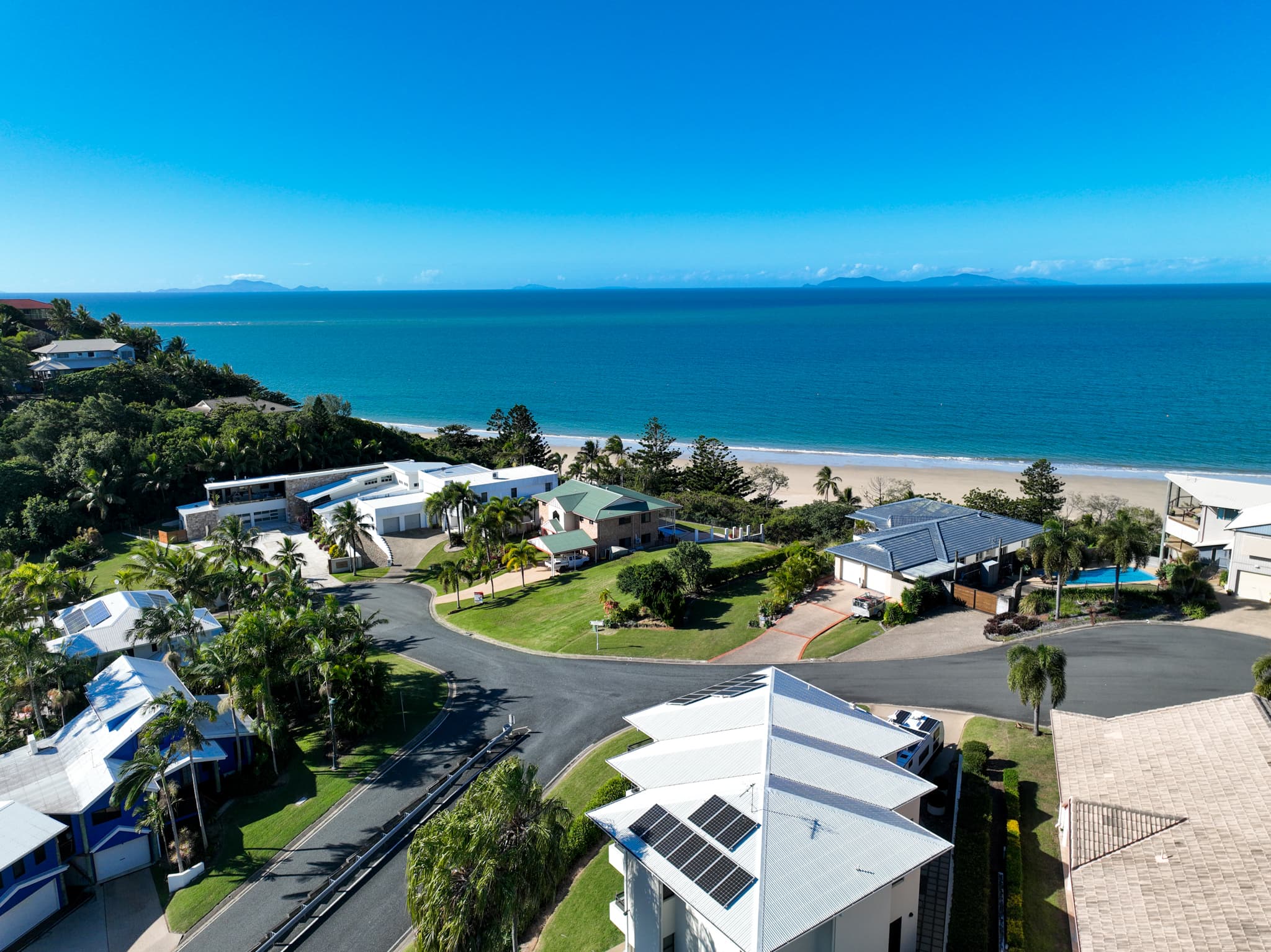 21 Sunrise Place, Blacks Beach - Thumbnail 2
