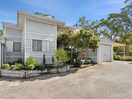 13/17 Pine Camp Road, Beerwah - Image 1