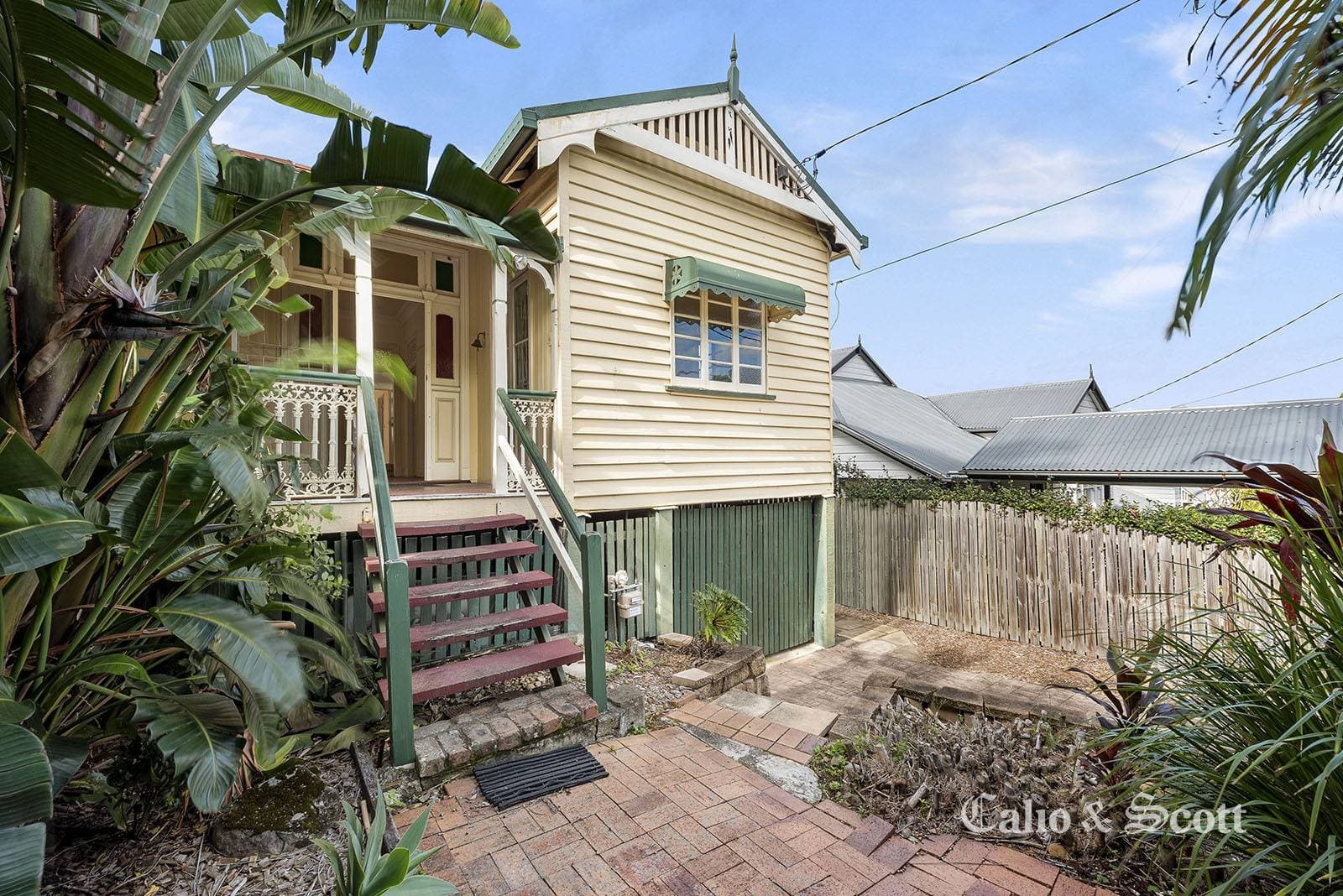 14 Curlew St, Sandgate, QLD, Sandgate - Thumbnail 3