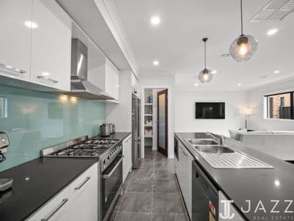 9 Pottery Avenue, Point Cook - Thumbnail 4