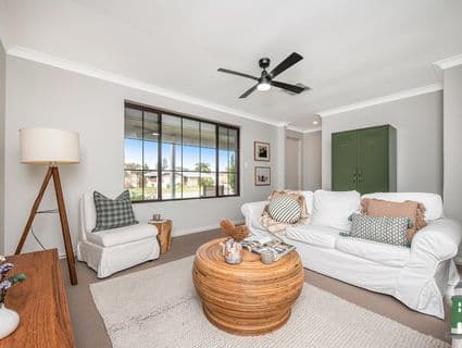 9 Stainer Avenue, Rockingham - Thumbnail 4