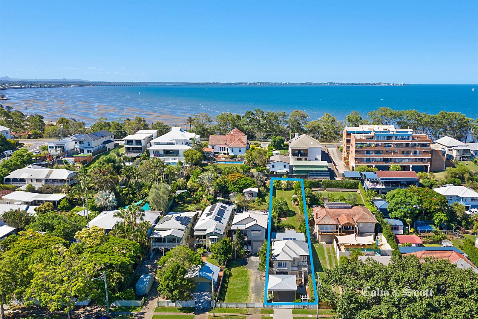 198 Rainbow St, Sandgate, QLD, Sandgate - Thumbnail 2