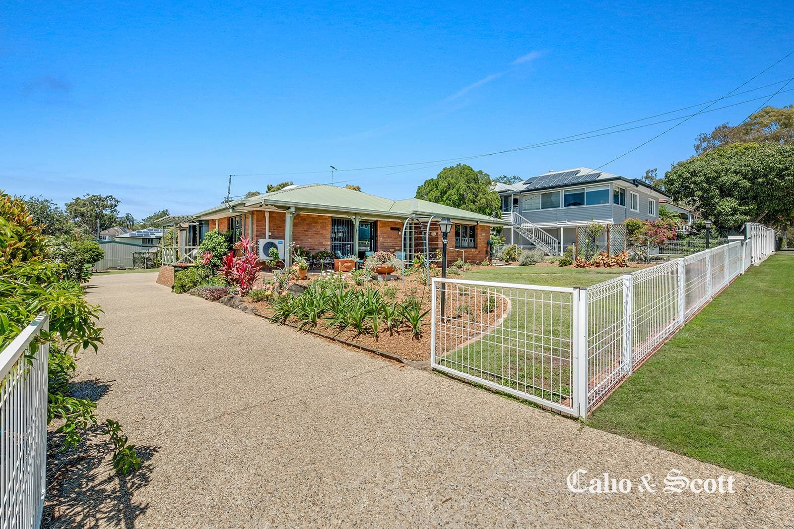9 Wakefield St, Sandgate, QLD, Sandgate - Thumbnail 2