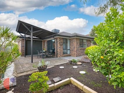 13 Angela Close, Flagstaff Hill - Image 1