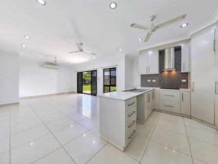 14 Marita Street, Bellamack - Thumbnail 3