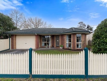 404, Baxter - Image 1