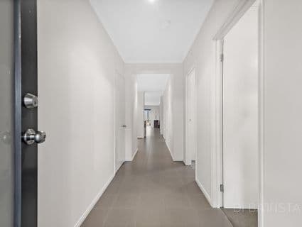 14 Macaulay Drive, Craigieburn - Thumbnail 2