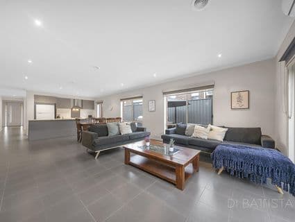 14 Macaulay Drive, Craigieburn - Thumbnail 6
