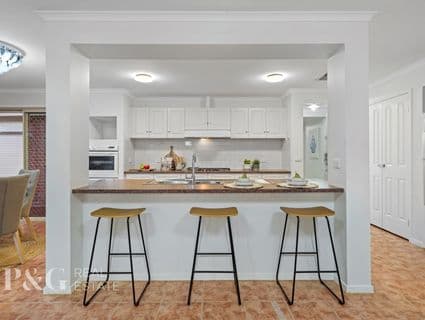 142 The Promenade, Narre Warren South - Thumbnail 4