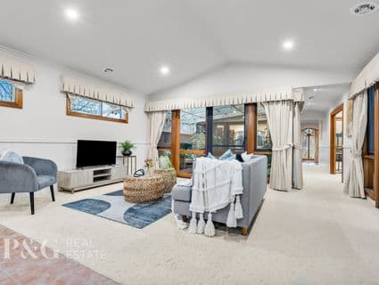 18 The Springs Close, Narre Warren South - Thumbnail 3