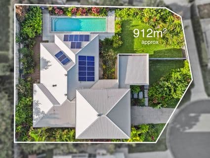 16 Bowerbird Close, Peregian Springs - Image 1