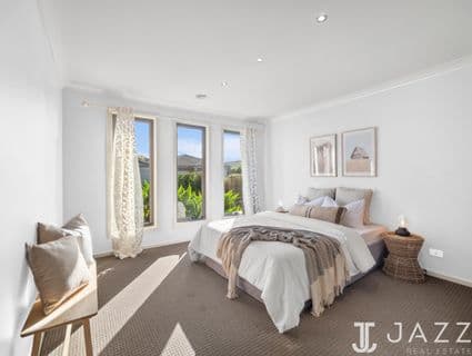 57 Regal Road, Point Cook - Thumbnail 5