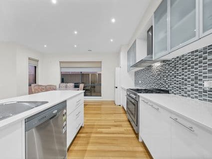 30 Ardsley Circuit, Craigieburn - Thumbnail 4