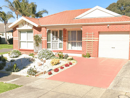 11 Hazelmere Avenue, Cranbourne West - Image 1