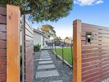 27 Benanee Drive, Frankston - Thumbnail 3