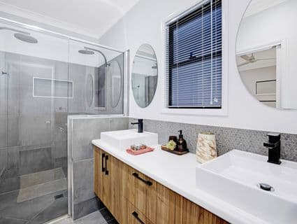 17 Elford Place, Mount Louisa - Thumbnail 7