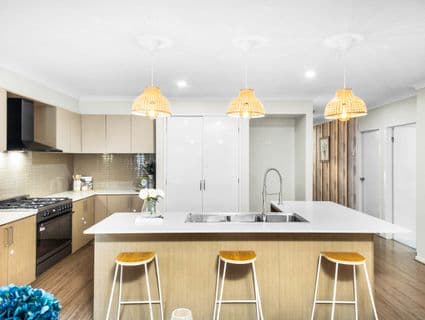17 Heathcote Road, Manor Lakes - Thumbnail 8