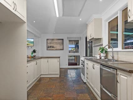 50 Wattleglen Street, Craigieburn - Thumbnail 6