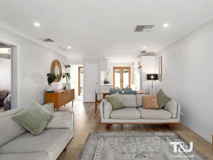 35 Berkshire Drive, Beldon - Thumbnail 2
