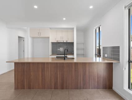 8 Experiment Street, Redbank Plains - Thumbnail 5