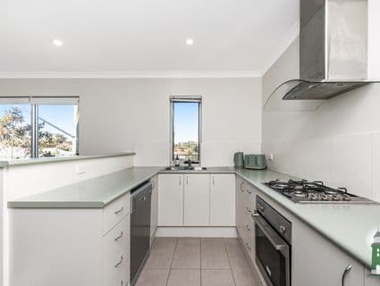 35D Glendower Way, Spearwood - Thumbnail 7