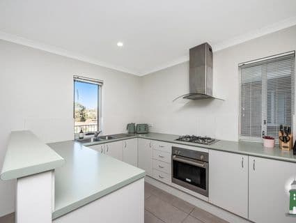 35D Glendower Way, Spearwood - Thumbnail 8