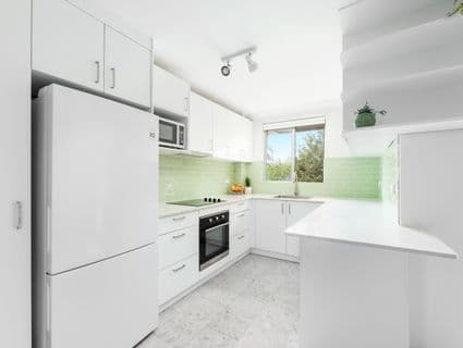 12/10-12 Curtis Street, Caringbah - Thumbnail 2