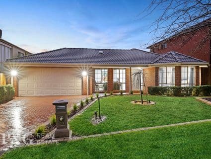 30 Grenfell Rise, Narre Warren South - Image 1
