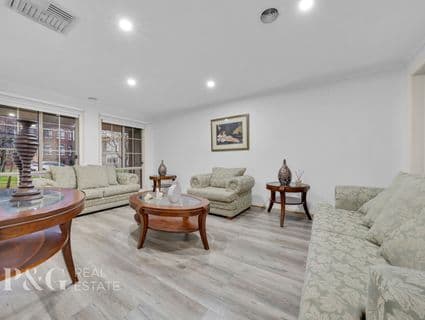 30 Grenfell Rise, Narre Warren South - Thumbnail 2