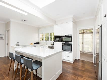 8 Fairview Avenue, St Ives Chase - Thumbnail 3
