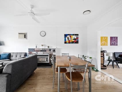 32 Lockley Street, Hadfield - Thumbnail 6