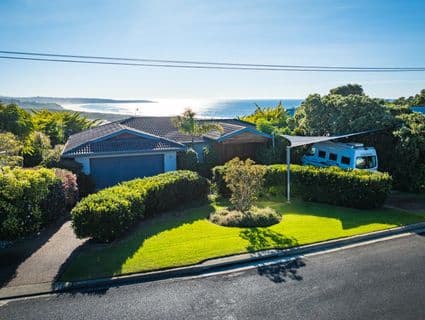 19 Lakeview Avenue, Merimbula - Image 1