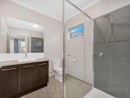 37 Cascade Drive, Beveridge - Thumbnail 3