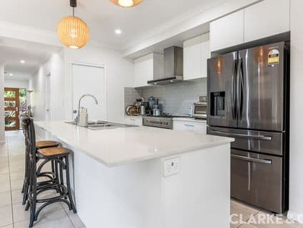 8 Discovery Close, Glass House Mountains - Thumbnail 3