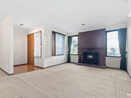 1 Carisbrook Court, Langwarrin - Thumbnail 4