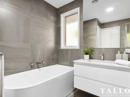 12 Elaine Court, Somerville - Thumbnail 8