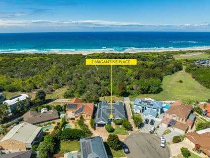 2 Brigantine Place, Caves Beach - Image 1