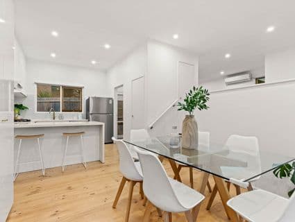 10 Ballymore Court, Frankston - Thumbnail 4