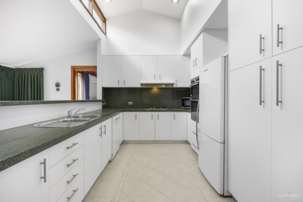 29 Ryan Street, Brown Hill - Thumbnail 6