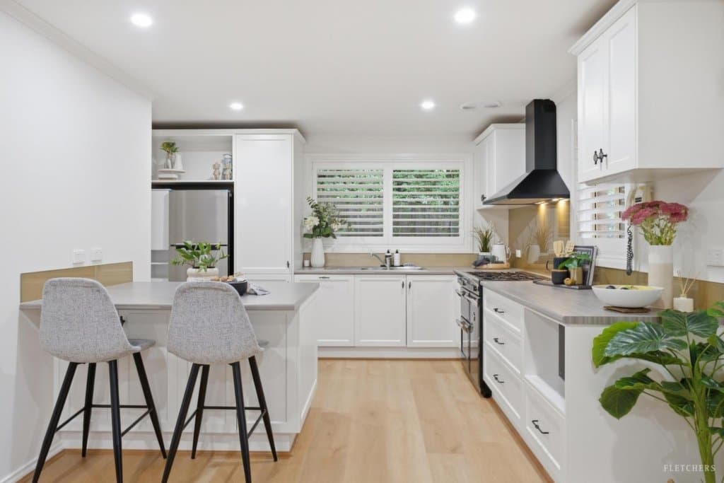 15 The Briars, Mooroolbark - Thumbnail 4