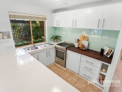 4 Illawarra Mews, Edgewater - Thumbnail 2