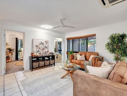 6 Melia Court, Bushland Beach - Thumbnail 4