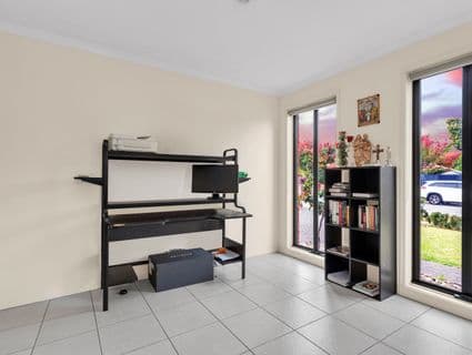 21 Armitage Drive, Narre Warren South - Thumbnail 3