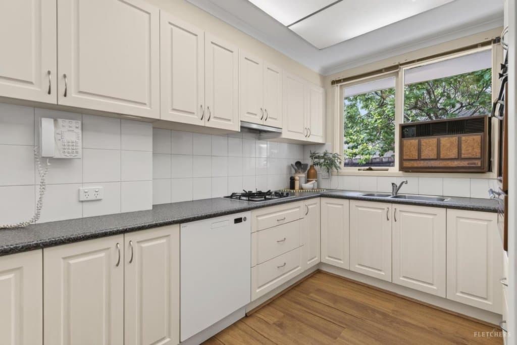 2 Totara Court, Templestowe Lower - Thumbnail 4