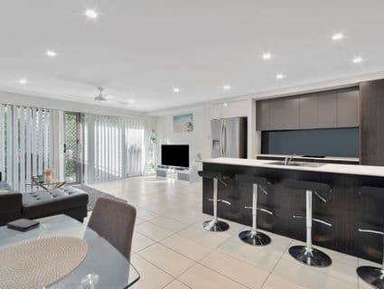 17/5 Angela Way, Pimpama - Thumbnail 2