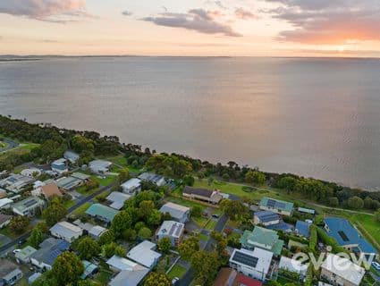 8 Wright Street, Corinella - Thumbnail 2