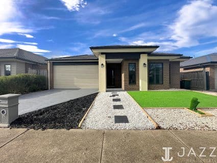 6 McWilliams Crescent, Point Cook - Image 1